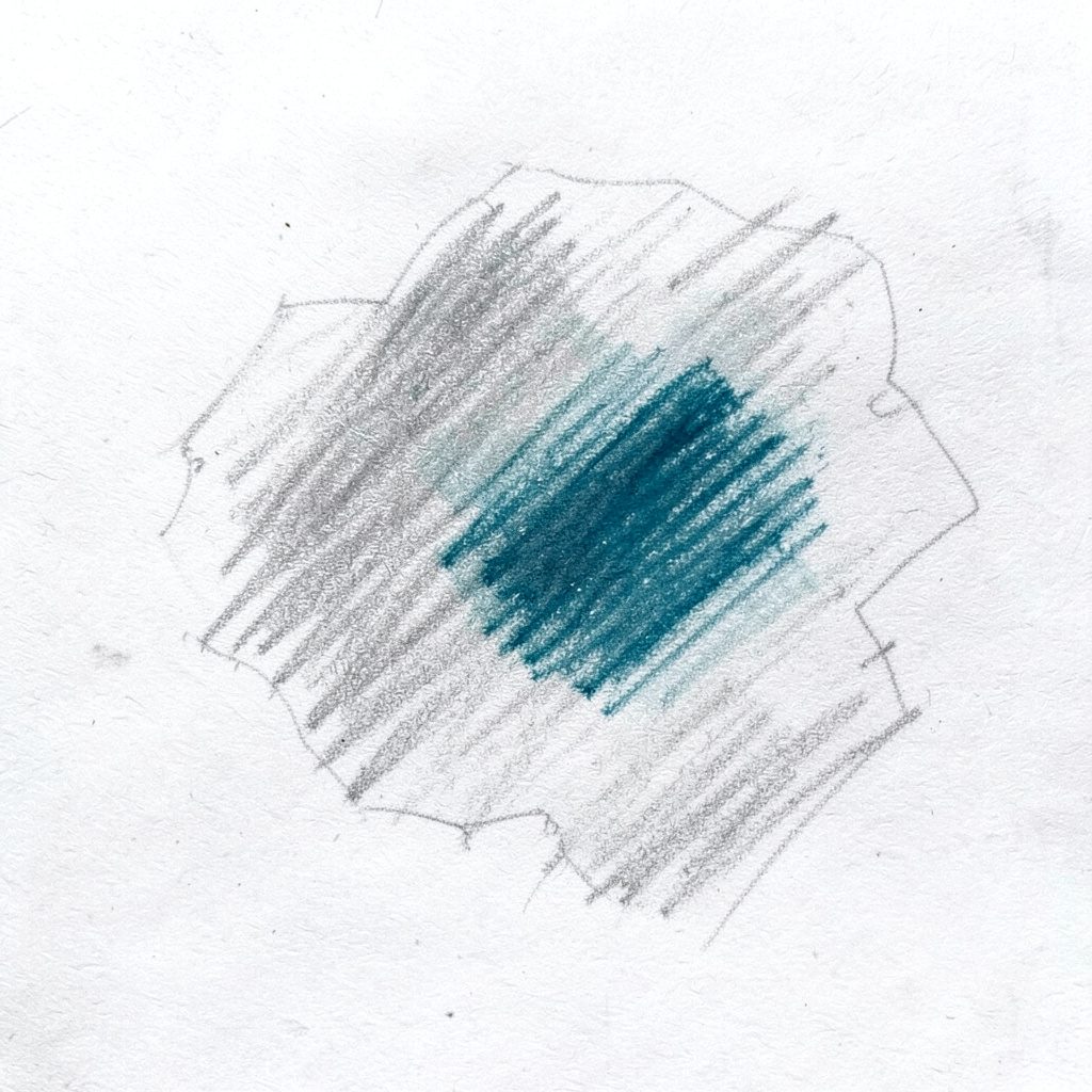 Blyantskisse av deltakere i en workshop, dempede grønne og beige toner.